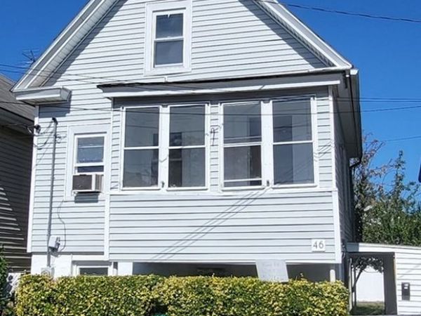 46 North Street, Lowell, MA 01852