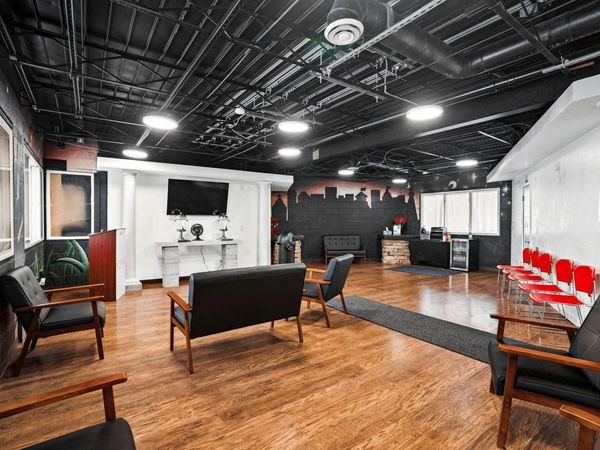 4117 N Green Bay AVENUE, Milwaukee, WI 53209