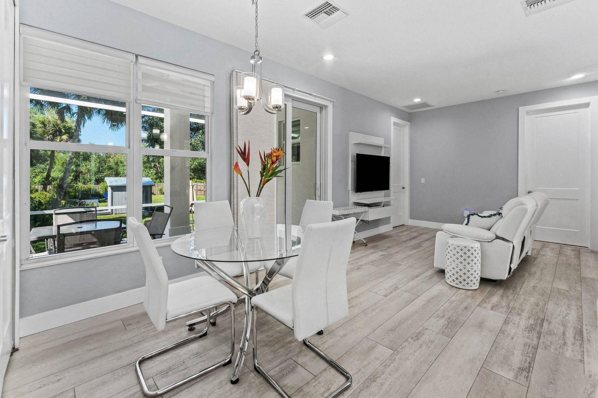 10231 176th Lane N, Unit GUEST HOUS, Jupiter Farms, FL 33478 Photo