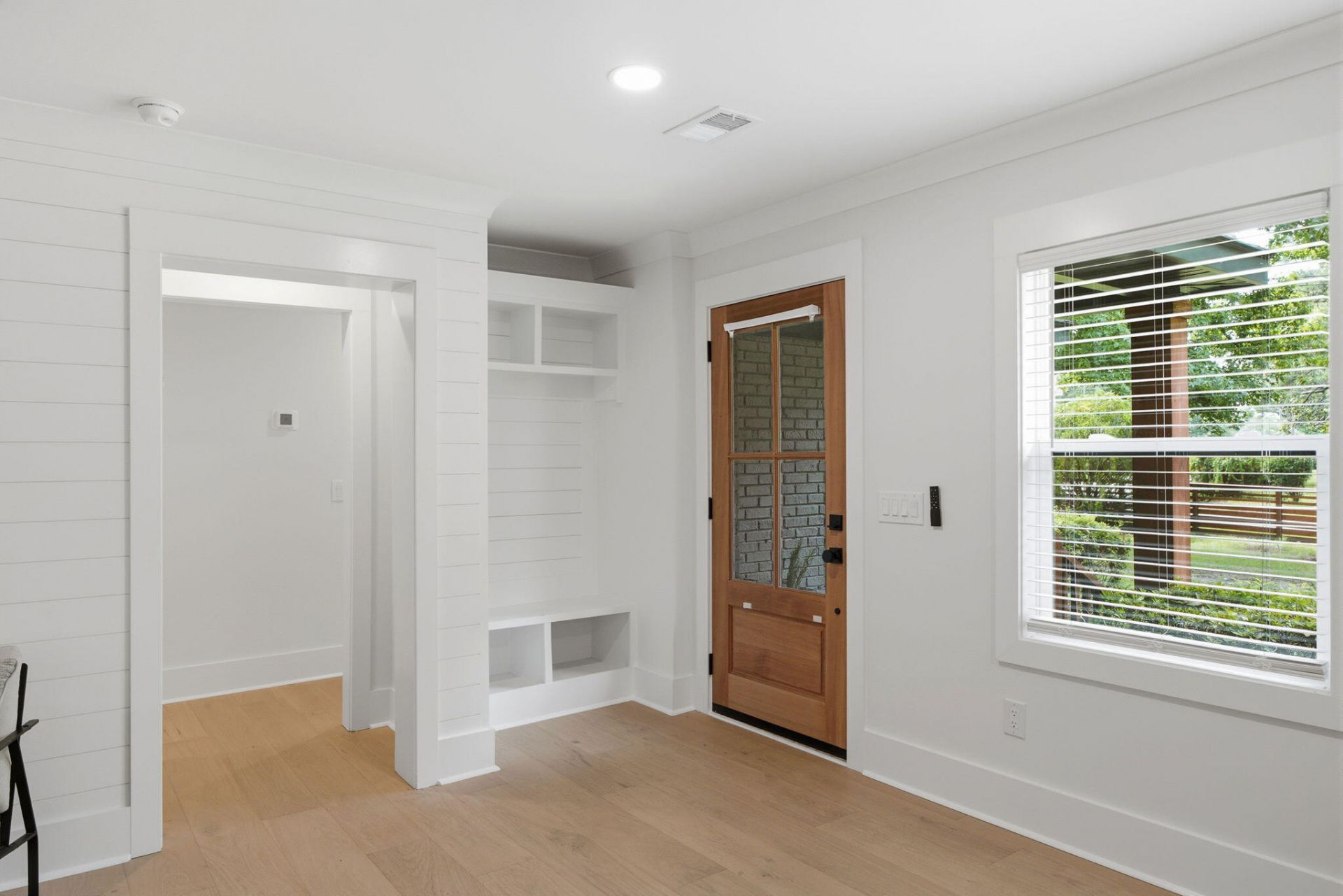 1146 Browning Road Photo 4