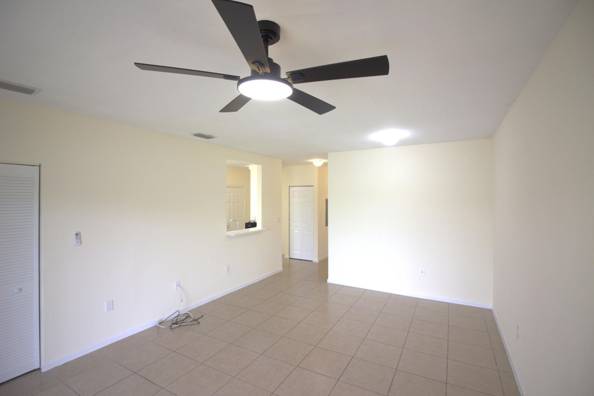 1145 Golden Lakes Boulevard, Unit 723, West Palm Beach, FL 33411 Photo