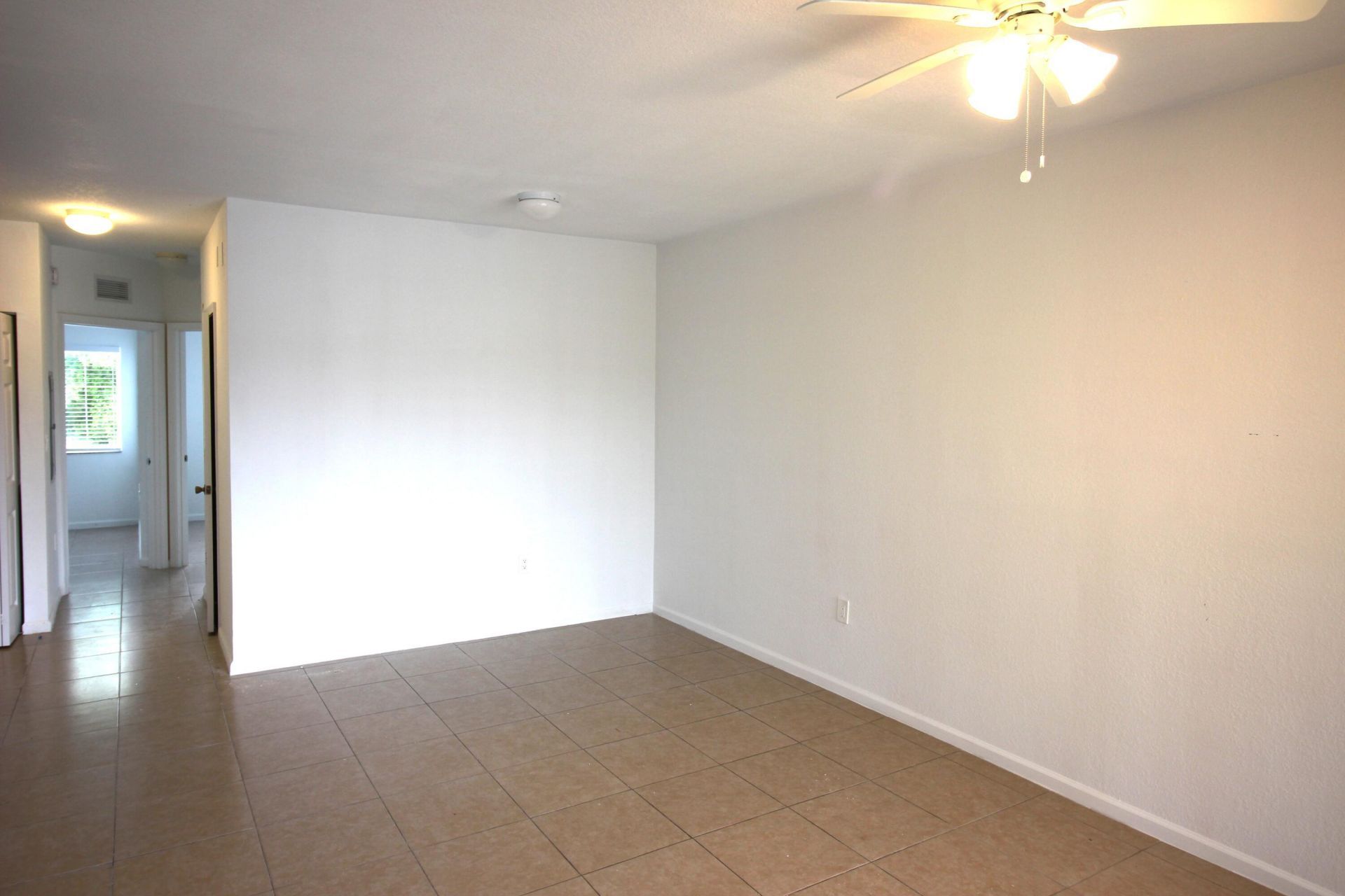 1145 Golden Lakes Boulevard, Unit 723, West Palm Beach, FL 33411 Photo