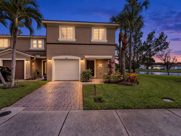 2631 SW MARSHFIELD Court, Port St. Lucie, FL 34953
