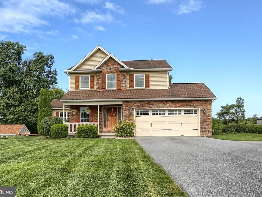 6 Harvey Circle, Hummelstown, PA 17036 Main Photo