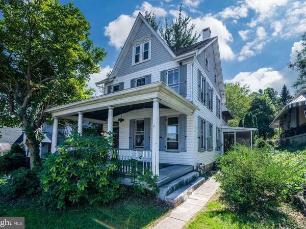 2938 OLEY TURNPIKE, READING, PA 19606