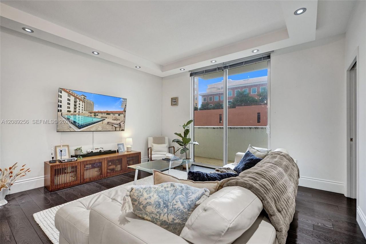 2030 S Douglas Rd, Unit 401, Coral Gables, FL 33134 Photo