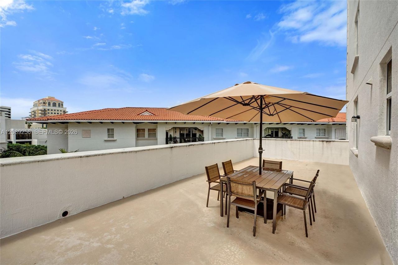 2030 S Douglas Rd, Unit 401, Coral Gables, FL 33134 Photo