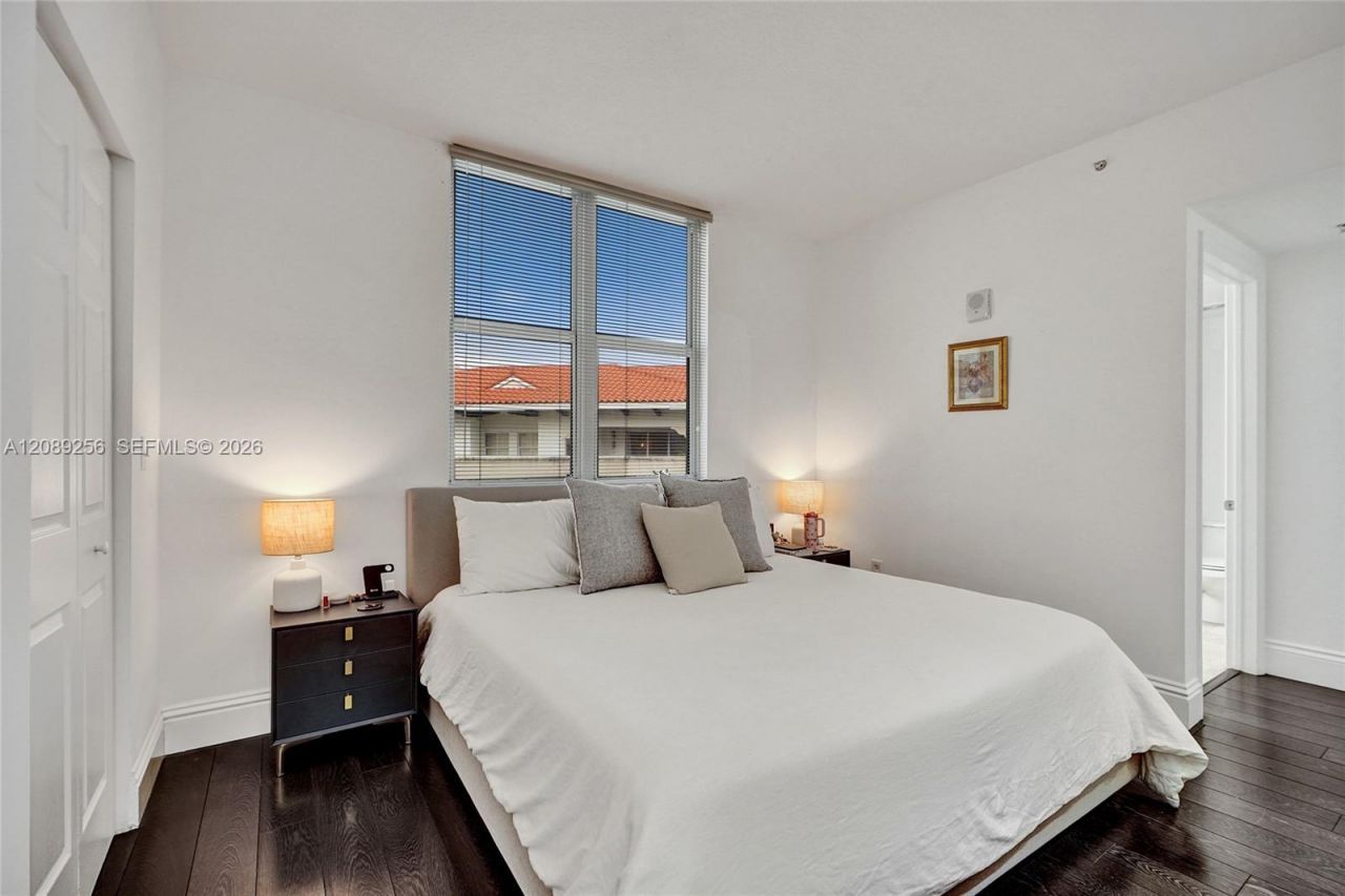 2030 S Douglas Rd, Unit 401, Coral Gables, FL 33134 Photo