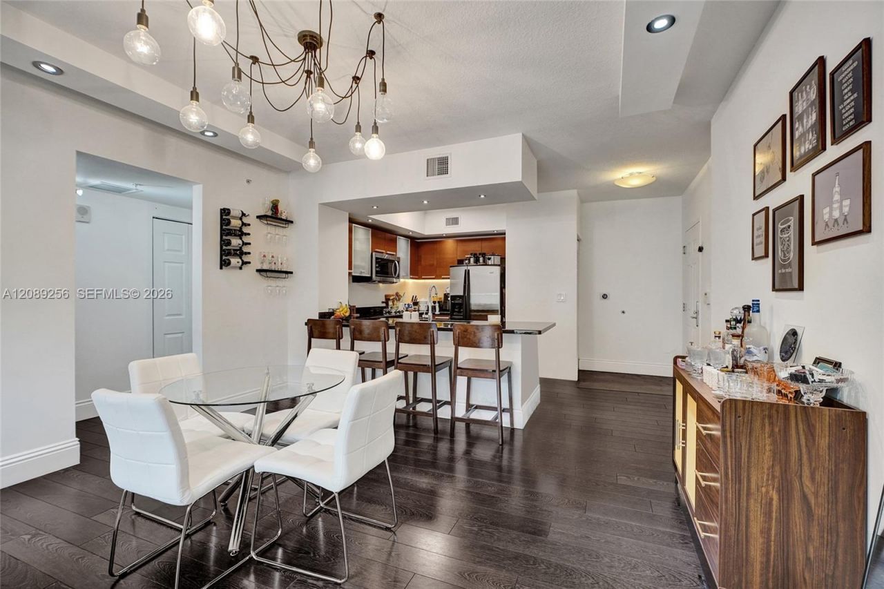 2030 S Douglas Rd, Unit 401, Coral Gables, FL 33134 Photo