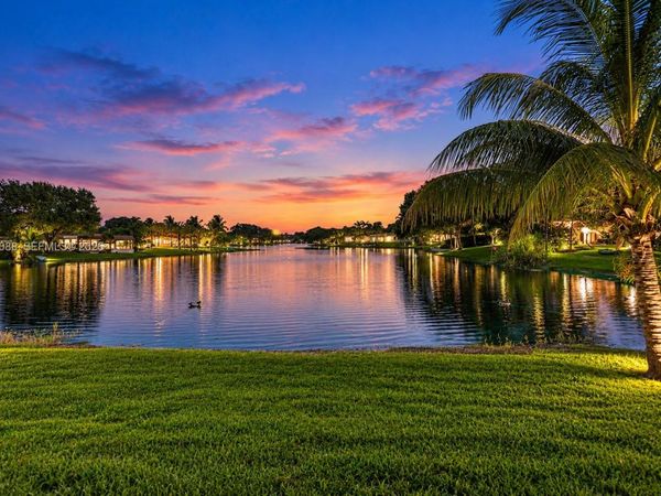 7311 Sabal Dr, Miami Lakes, FL 33014