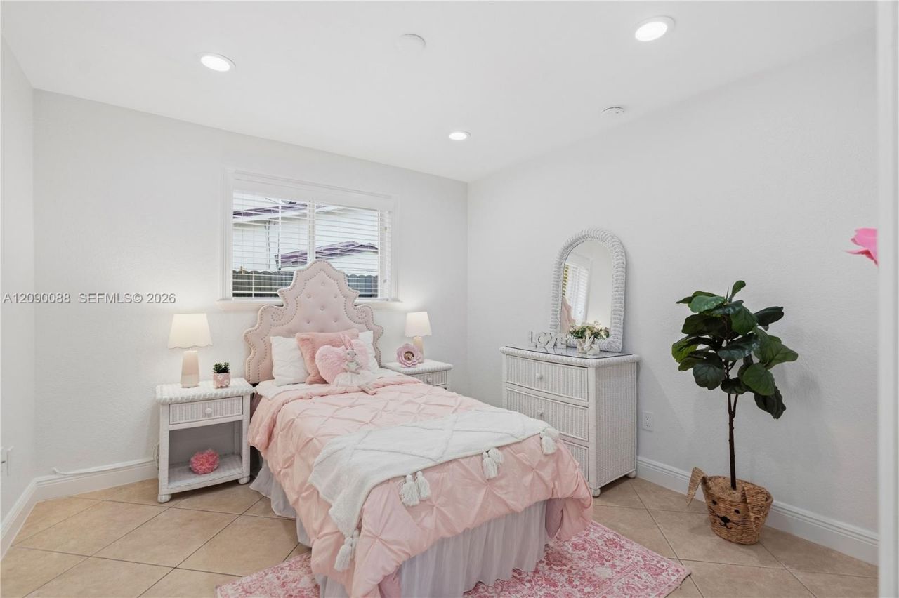 7311 Sabal Dr, Miami Lakes, FL 33014 Photo