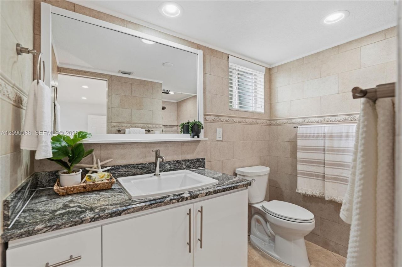 7311 Sabal Dr, Miami Lakes, FL 33014 Photo