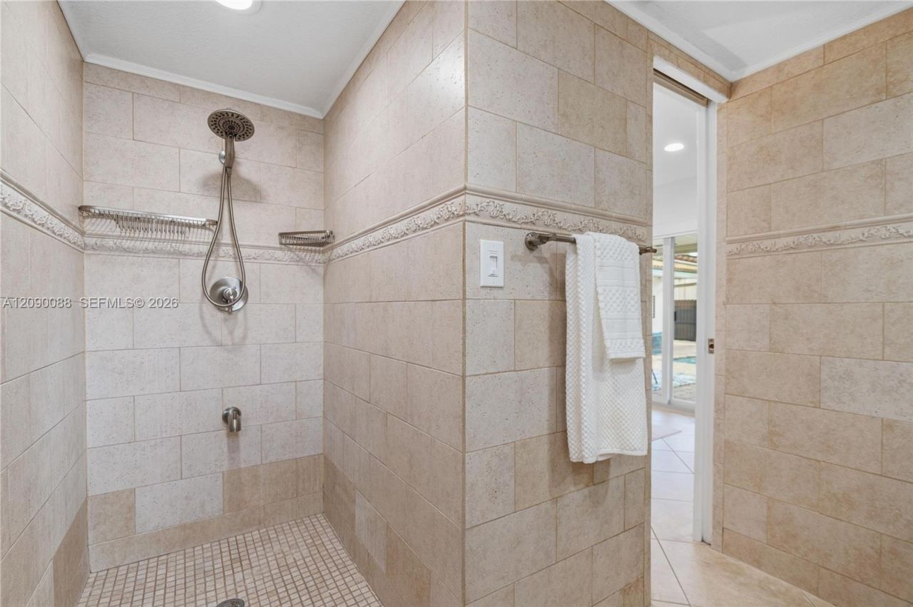 7311 Sabal Dr, Miami Lakes, FL 33014 Photo