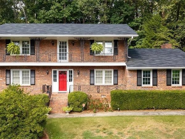 2206 Deer Ridge Drive, Smoke Rise, GA 30087