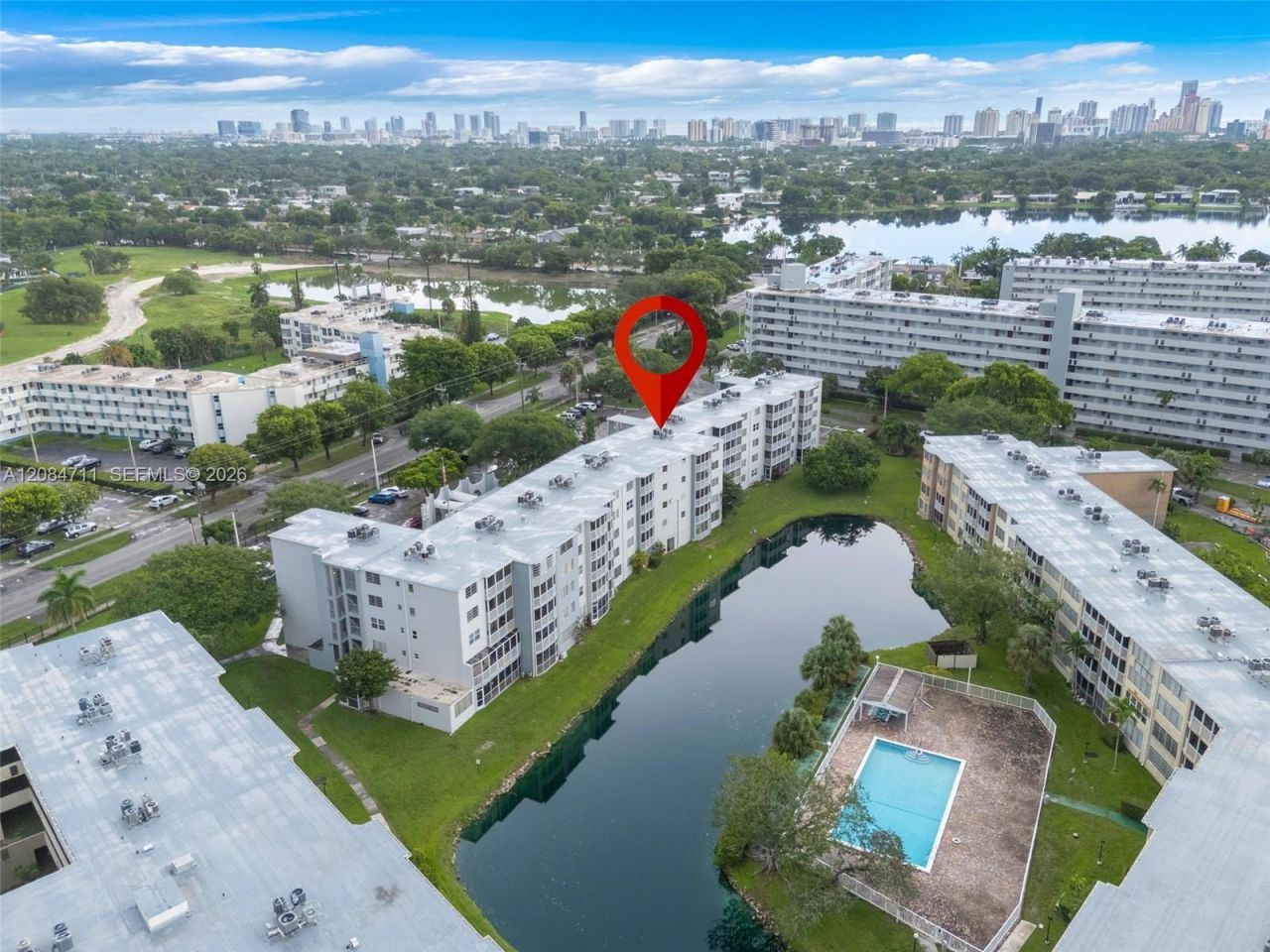 1700 NE 191st St, Unit 508, Miami, FL 33179 Photo