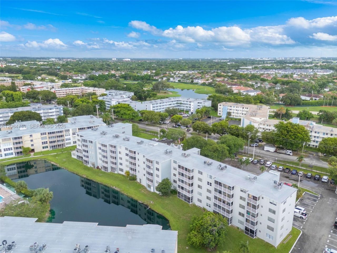 1700 NE 191st St, Unit 508, Miami, FL 33179 Photo