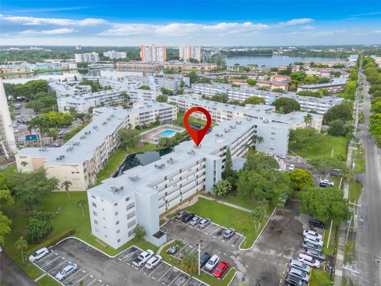 1700 NE 191st St, Unit 508, Miami, FL 33179 Photo