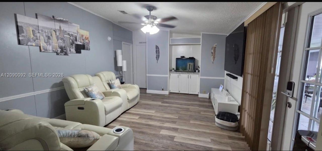 19800 SW 180th Ave. Lot 120, Miami, FL 33187 Photo