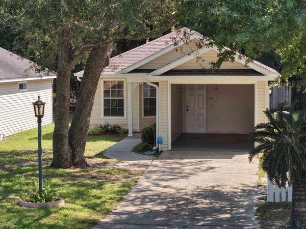 1669 Governors Dr, Pensacola, FL 32507