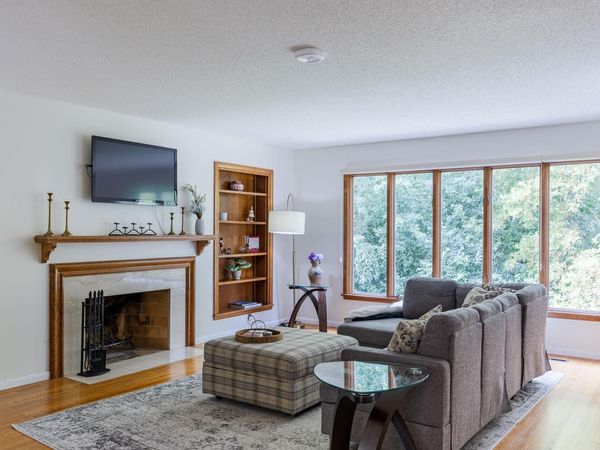 5316 Malibu Drive, Edina, MN 55436