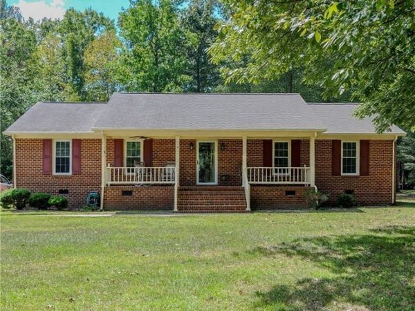 202 Tall Oaks Drive, Emporia, VA 23847