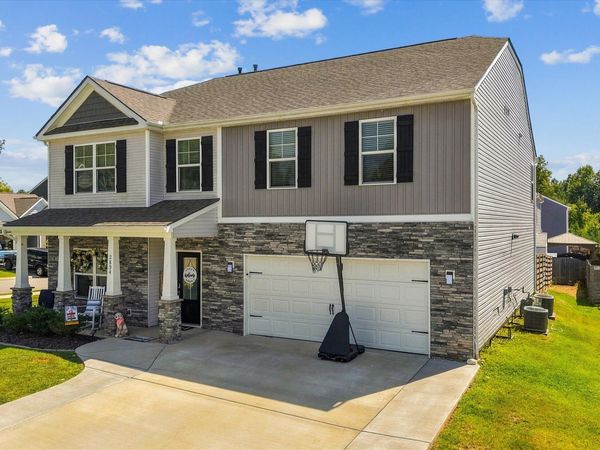 2894 Red Barn Rd, Knoxville, TN 37931