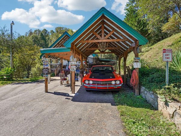 49 Ramsey Road, Marshall, NC 28753