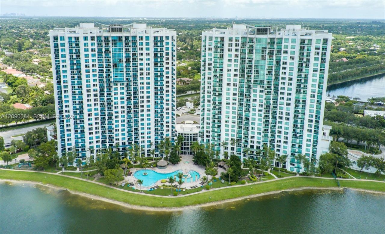 2641 N Flamingo Rd , Unit 1603N, Sunrise, FL 33323 Photo