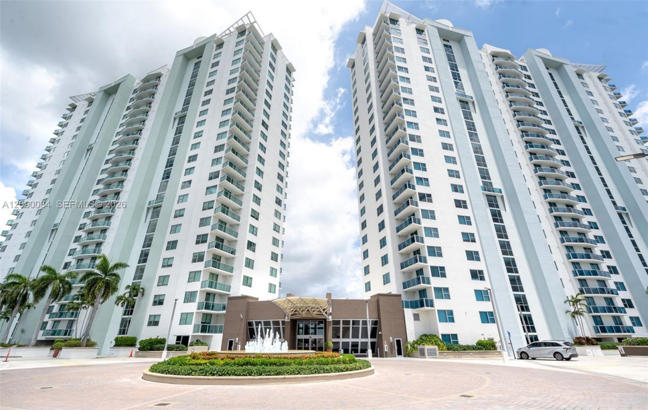2641 N Flamingo Rd , Unit 1603N, Sunrise, FL 33323 Photo