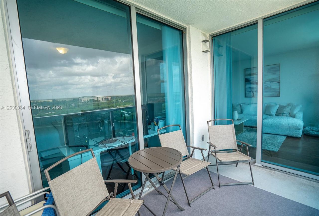 2641 N Flamingo Rd , Unit 1603N, Sunrise, FL 33323 Photo
