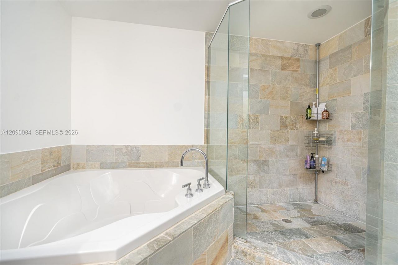 2641 N Flamingo Rd , Unit 1603N, Sunrise, FL 33323 Photo