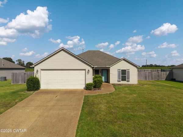 30 Clovewood Cove , Humboldt, TN 38343