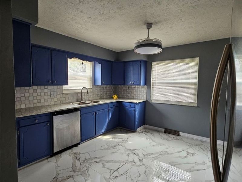 33158 Lakeshore Boulevard , Eastlake, OH 44095 Photo 6