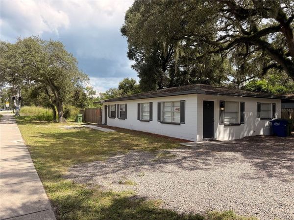 10123 N 11TH STREET , Unit B, TAMPA, FL 33612