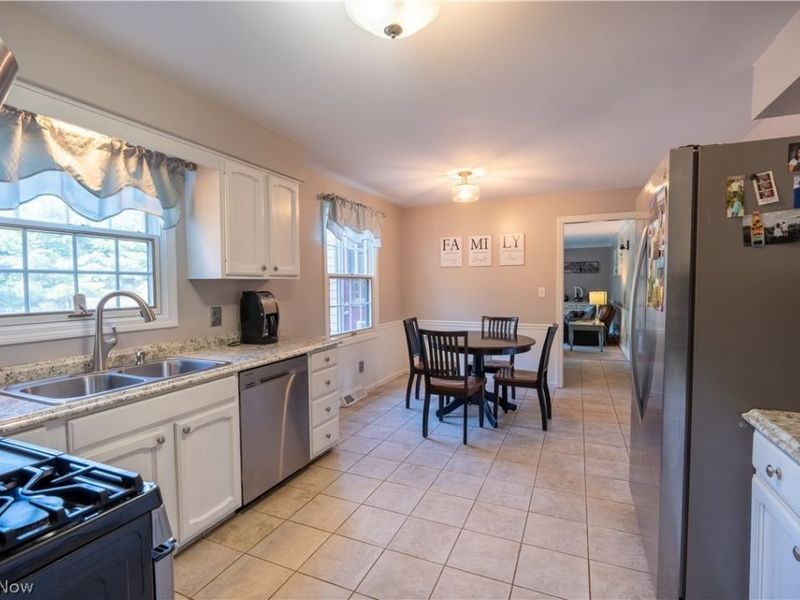 3388 Swallow Hollow Drive, Poland, OH 44514 Photo 7