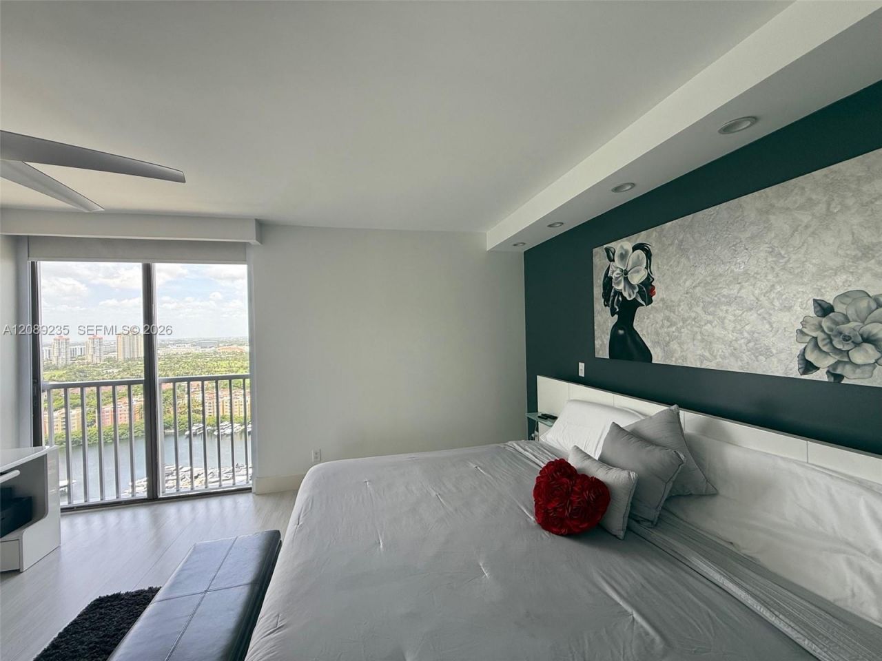 19707 Turnberry Way, Unit 27D, Aventura, FL 33180 Photo