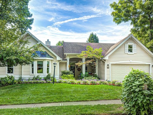 7499 Cherryhill Drive, Indianapolis, IN 46254