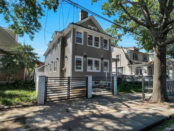 9264 Springfield Boulevard , Queens Village, NY 11428
