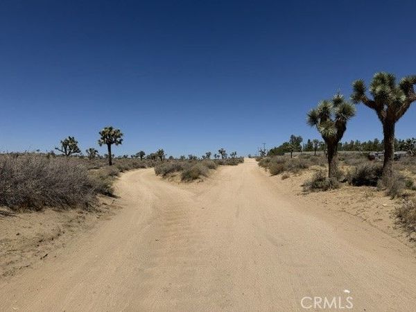 1 200th E, Lancaster, CA 93535