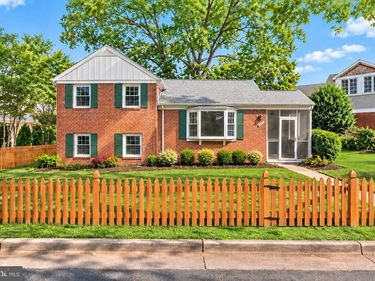 709 W VIEW TERRACE, ALEXANDRIA, VA 22301