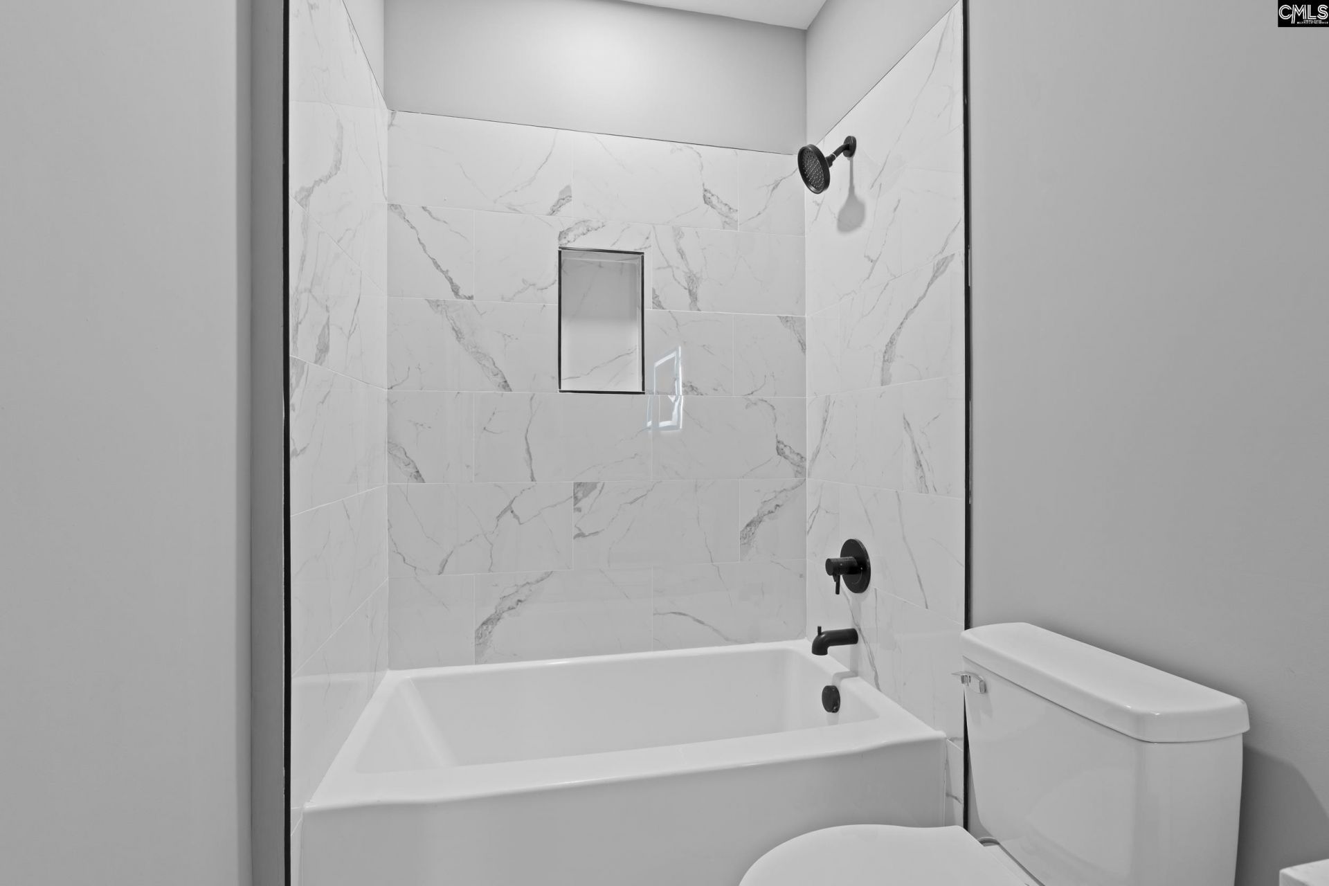 9521 Commonwealth Boulevard  Photo 24