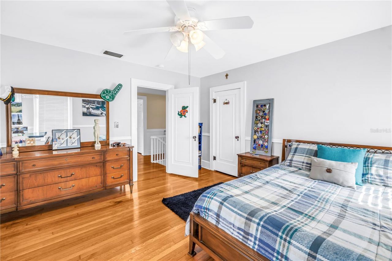 445 18th Avenue Ne, Saint Petersburg, FL 33704 Photo