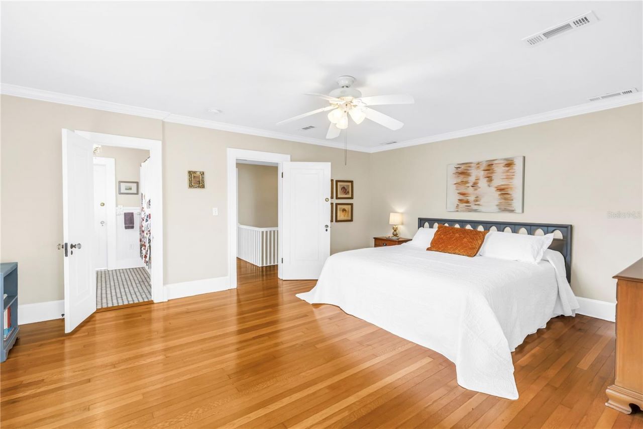 445 18th Avenue Ne, Saint Petersburg, FL 33704 Photo