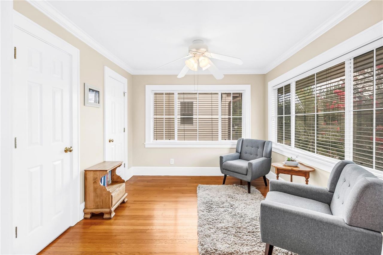 445 18th Avenue Ne, Saint Petersburg, FL 33704 Photo