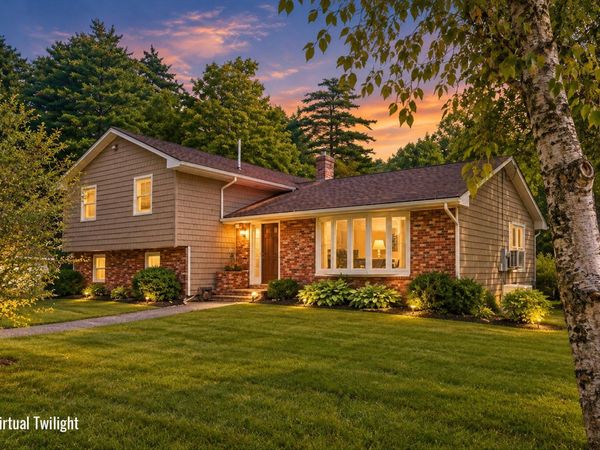 195 Stillwater Avenue , Orono, ME 04473