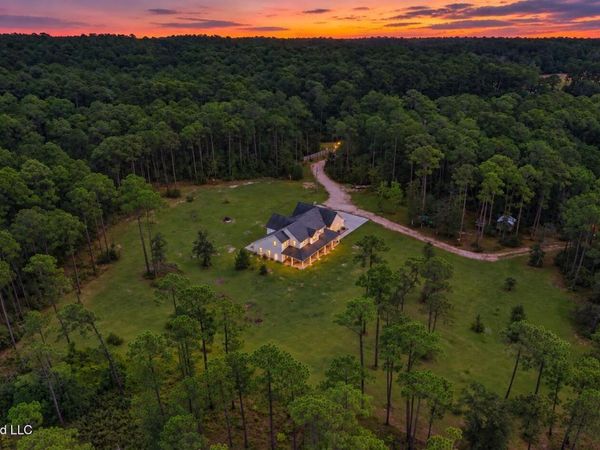 5110 Kiln Delisle Road, Kiln, MS 39556