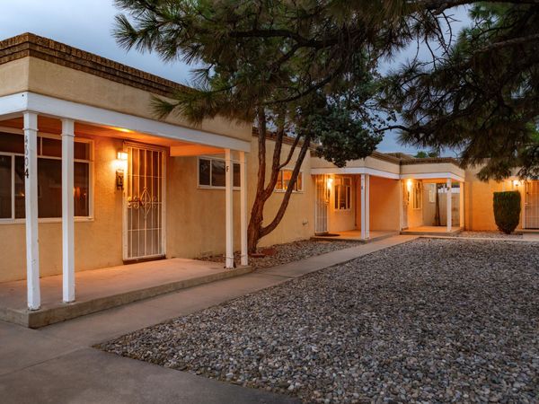 4600 Zuni Road SE, Albuquerque, NM 87108