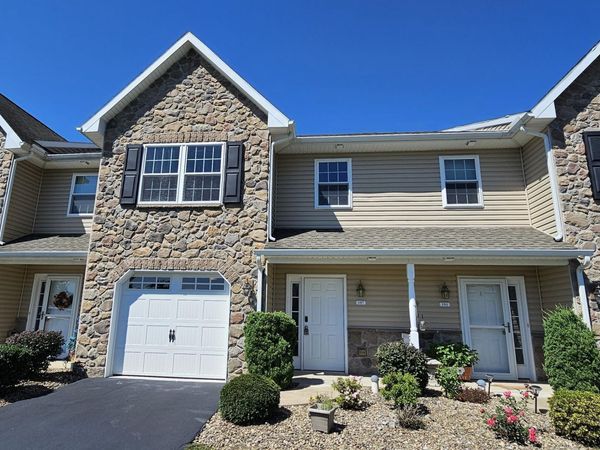 187 N OAKWOOD Lane , Selinsgrove, PA 17870