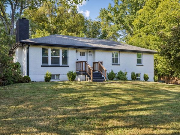 1208 Dempsey Dr , Nashville, TN 37217