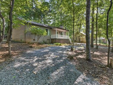 41 OAK GROVE DR , Palmyra, VA 22963